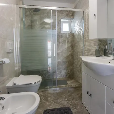 With A Parking Space Jadranovo, Crikvenica - 17994 Apartman